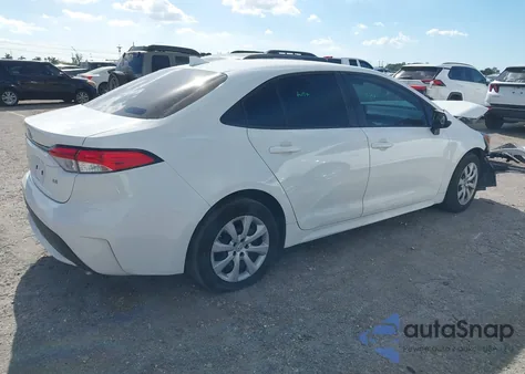 2020 Toyota Corolla Le z USA, uszkodzony, nr VIN 5YFEPRAE1LP135160